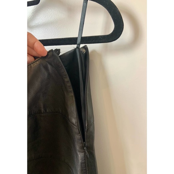 Escada Vintage Leather Skirt Size 34 - Picture 3 of 6